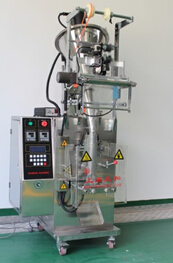 粉末包装机应如何在茫?；Ｖ辛⒆?></a>
                </p>
            </div>
            <div   id=